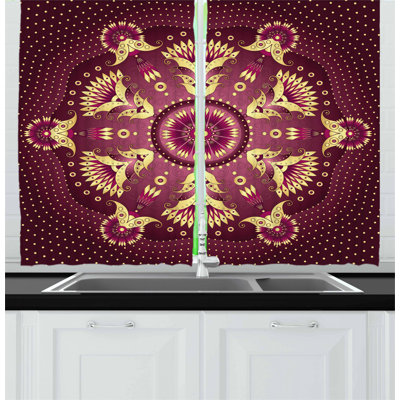 Pointed Kitchen Curtain