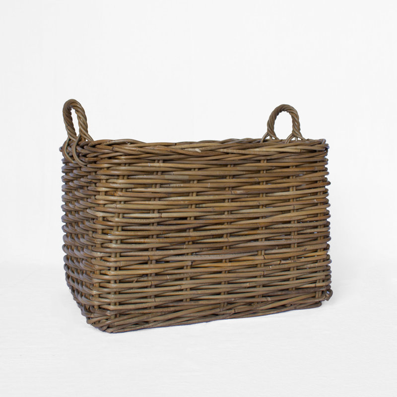 Panier en rotin avec poignées