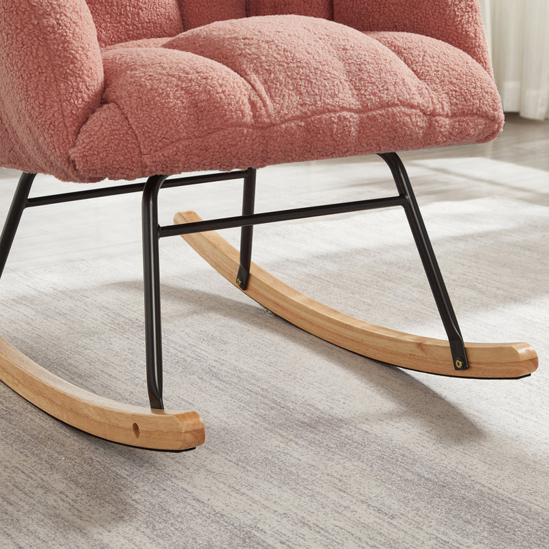 Chaise berçante en tissu Teddy, Rose
