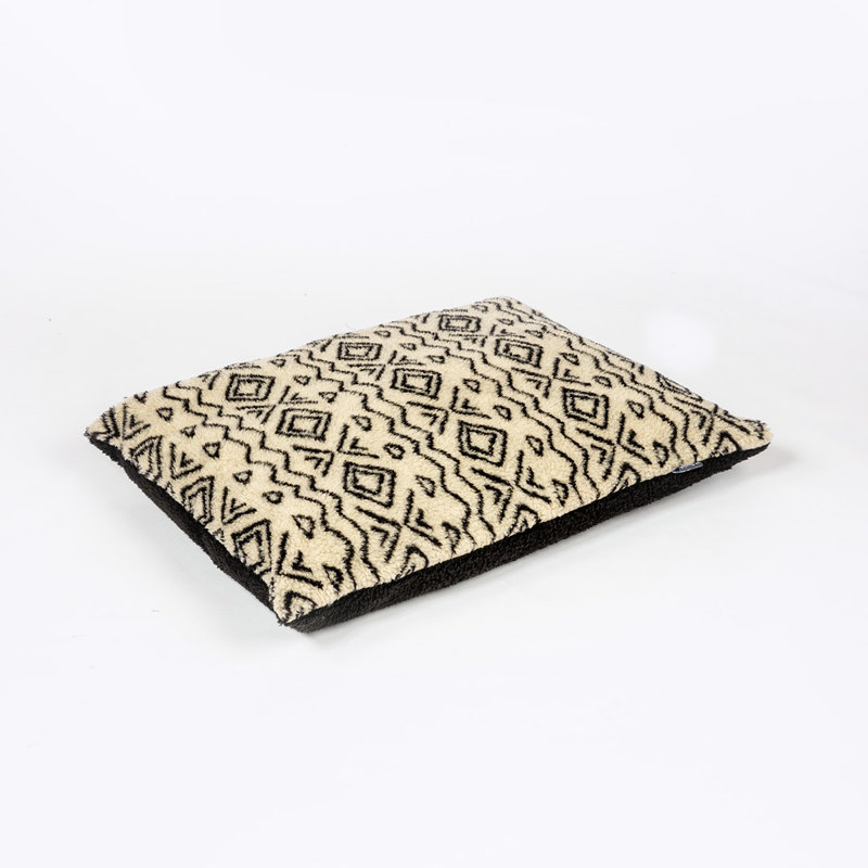 Geometric Fleece Pet Bed, 20cm H x 71cm W x 98cm D