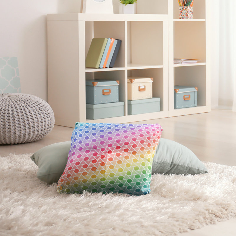 Coussin de plancher hexagonales et triangles, 26 po x 26 po, Arc-en-ciel