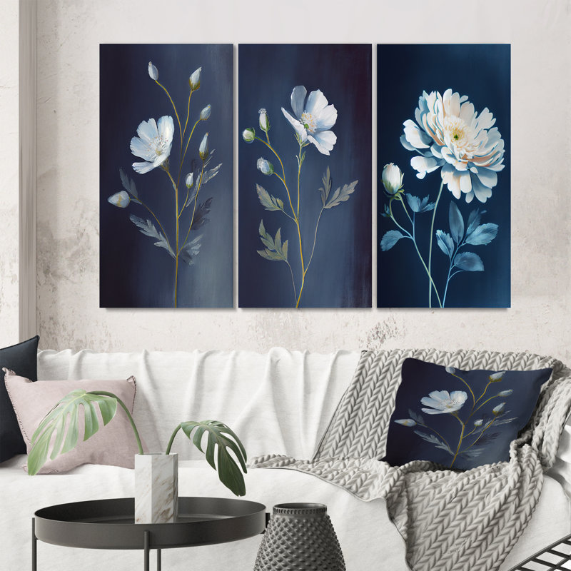 Ensemble de 3 fleurs blanches simples sur fond bleu rétro, Toile tendue, H 20 po x l 36 po