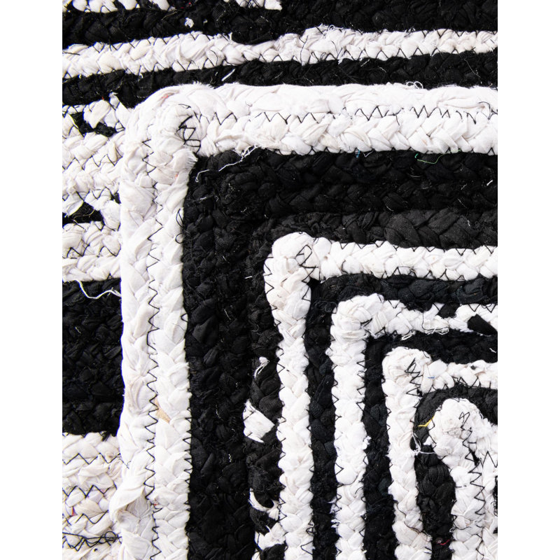 Ovgoros Braided Hand-Braided Cotton Black Area Rug, Table Runner 1'2" x 6'1"