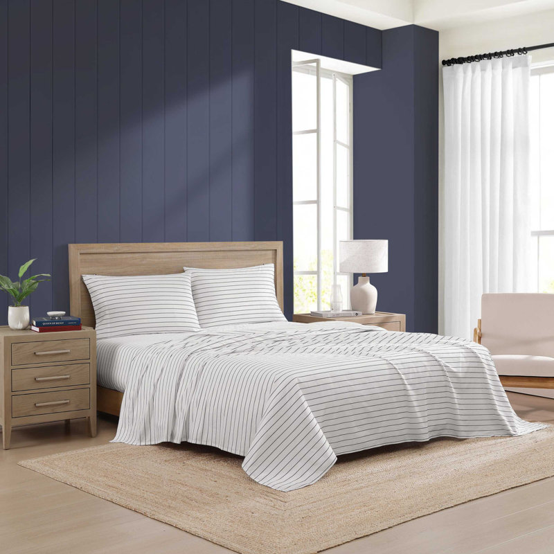Ensemble de draps en coton percale Tommy Hilfiger, Ensemble de draps pour lit double avec 1 taie d'or, Rayé blanc