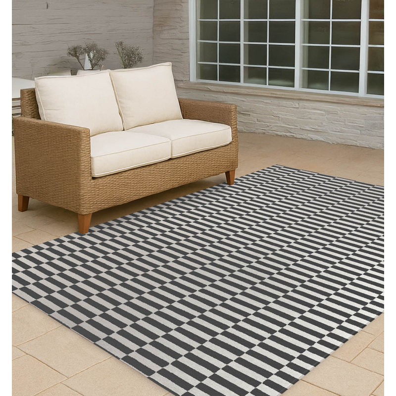 Off Stripe Non-Slip Outdoor Rug, Rectangle 4' x 6'