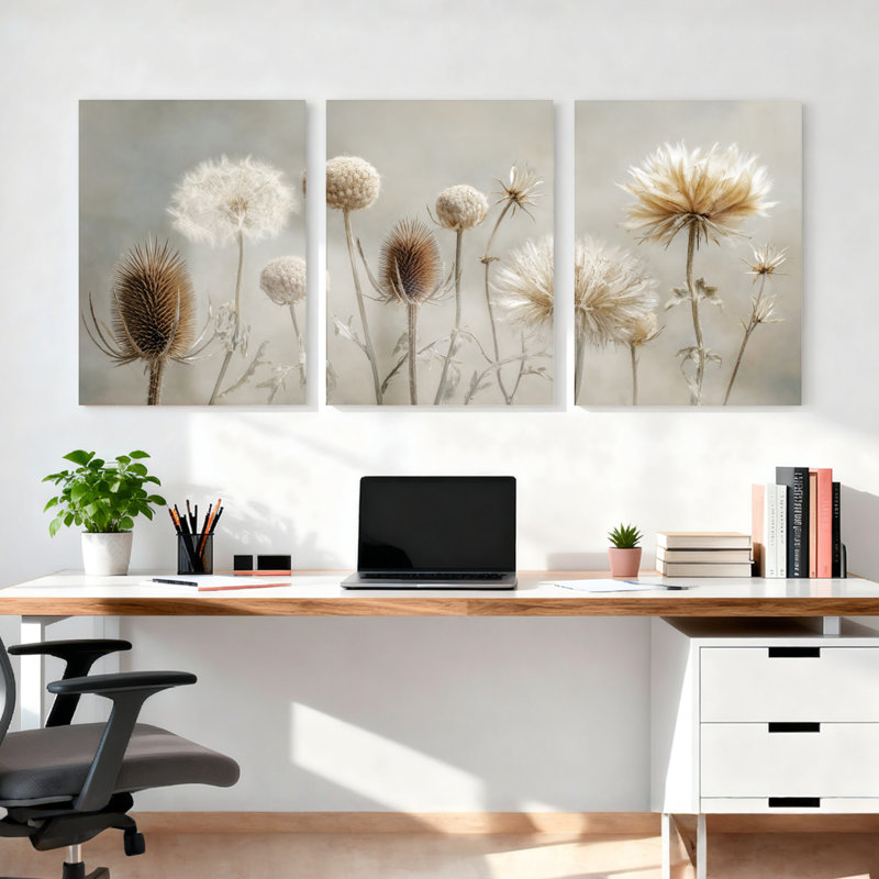 Ensemble de 3 tableaux sur toile tendue représentant des fleurs séchées et des chardons, idéal pour décorer un salon, une chambre ou un bureau.