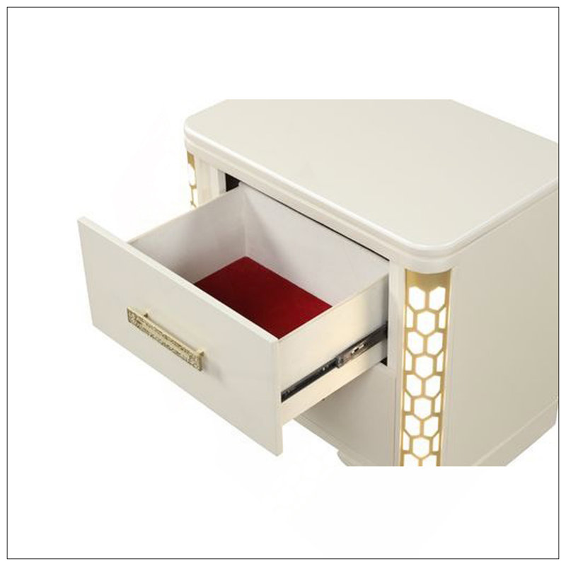 Table de chevet en bois beige avec éclairage latéral à DEL, parfait pour un décor de chambre à coucher élégant et fonctionnel