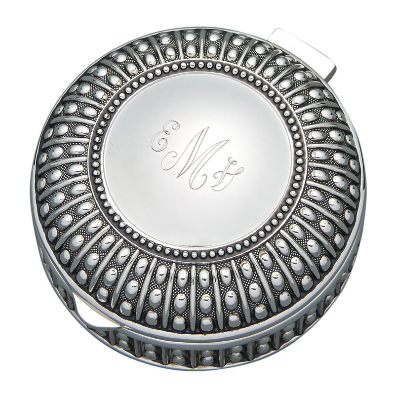 Boîte à bijoux ronde perlée antique