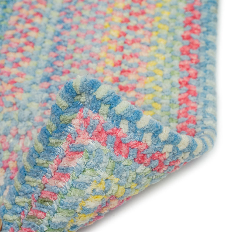 Chuhay Rug