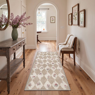Machine Washable Checkered Ivory / Tan Area Rug With Non-Slip Backing
