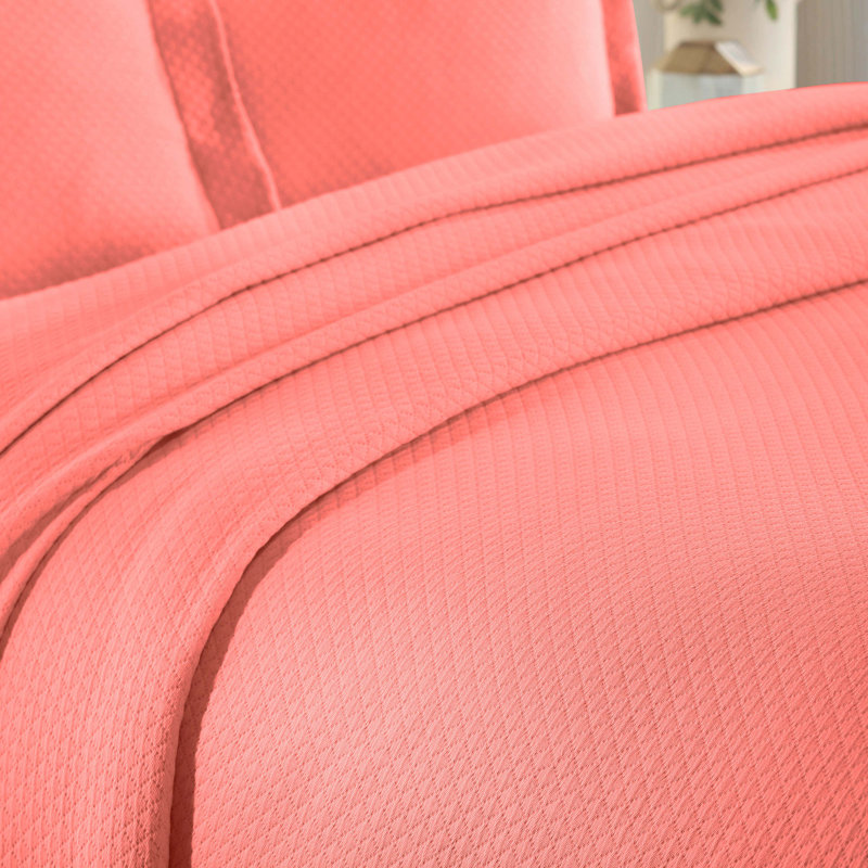 Superior Solitaire Waffled Matelassé Bedspread Set with Shams, King Bedspread + 2 Shams, Coral