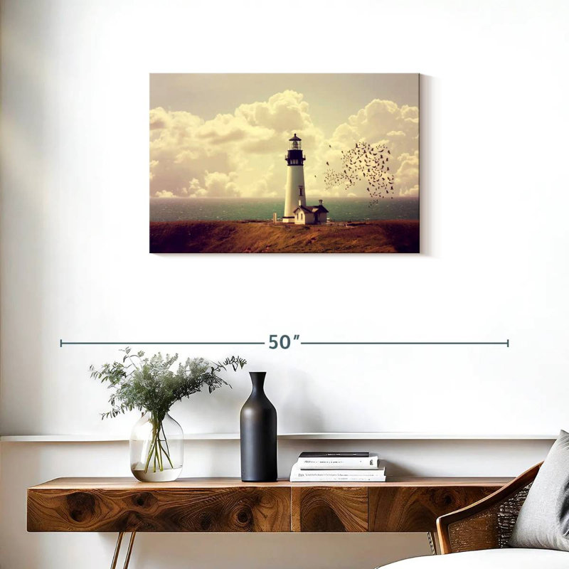 Old white lighthouse Aletra, H 20 po x l 30 po