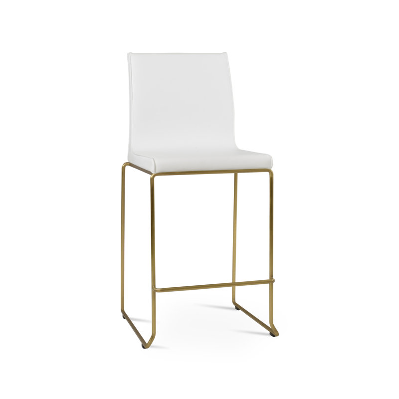 Tabouret de bar et de comptoir empilable Polo, Similicuir blanc, Laiton, Tabouret de comptoir (siège d'une hauteur de 24,5