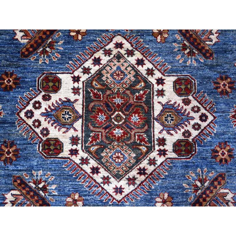 Tapis grand super médaillon en laine noué à la main bleu marine 7 pi 10 po x 10 pi Super Kazak