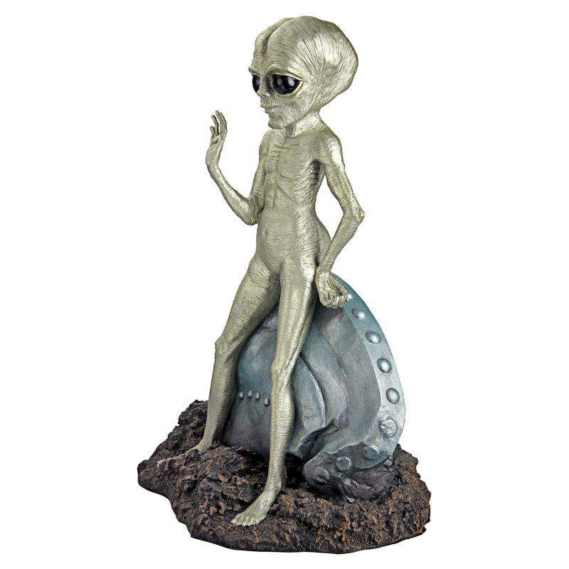 Roswell The Alien Statue