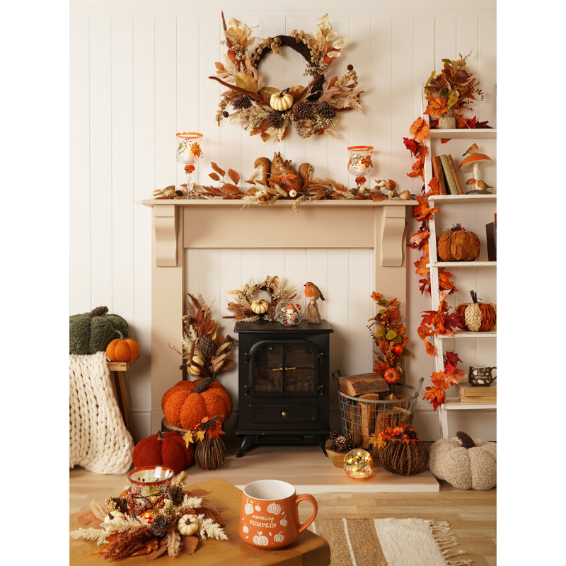 Faux Polyester 35cm Wreath