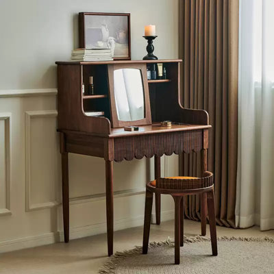 Commode en noyer massif