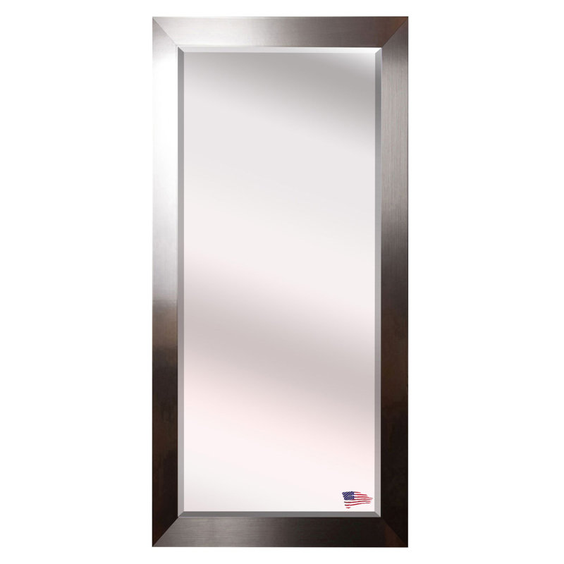 Miroir mural en argent biseauté rectangulaire Bernadette, H 70 po x l 29 po