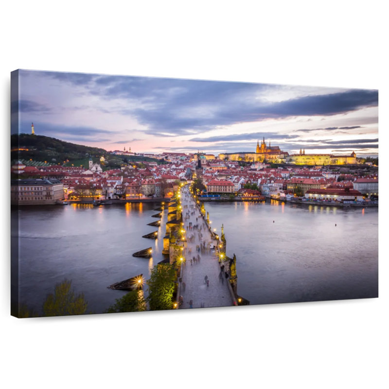 Lilie Charles Bridge To Prague