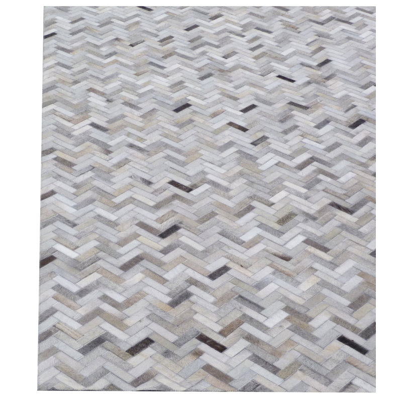 Mosaic Leather Cowhide Chevron Area Rug in Silver, Rectangle 8' x 11'