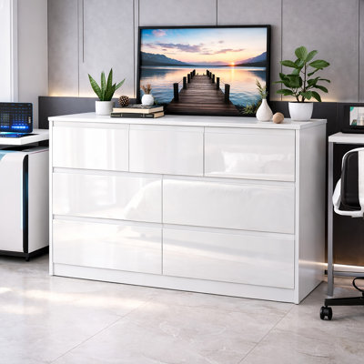 Tamla 106cm W 7 - Drawer Chest of Drawers