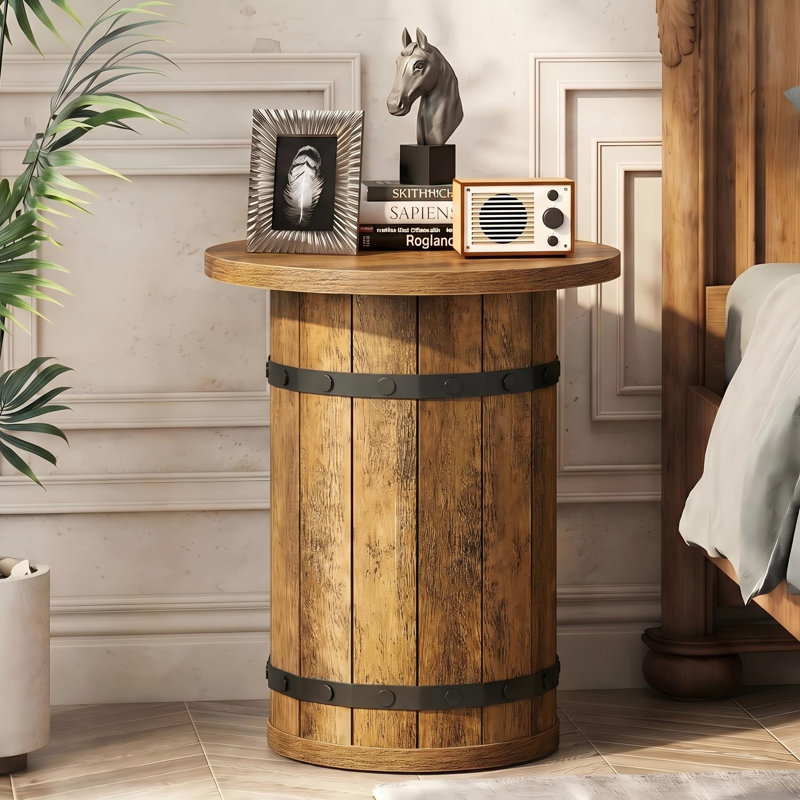 Table de bout ronde 19,7 po, petite table d'appoint Farmhouse avec bandes métalliques, Brun