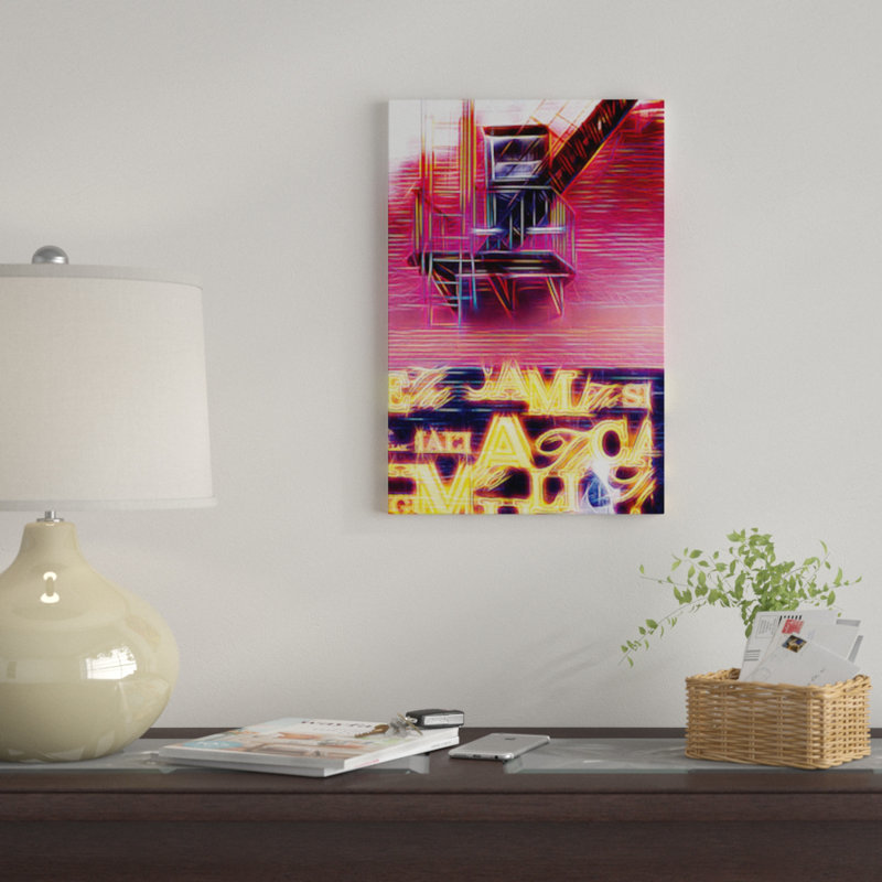 « emergency escaliers », impression sur toile, H 26 po x l 18 po x P 1,5 po, Toile avec cadre noir, Pas de tapis