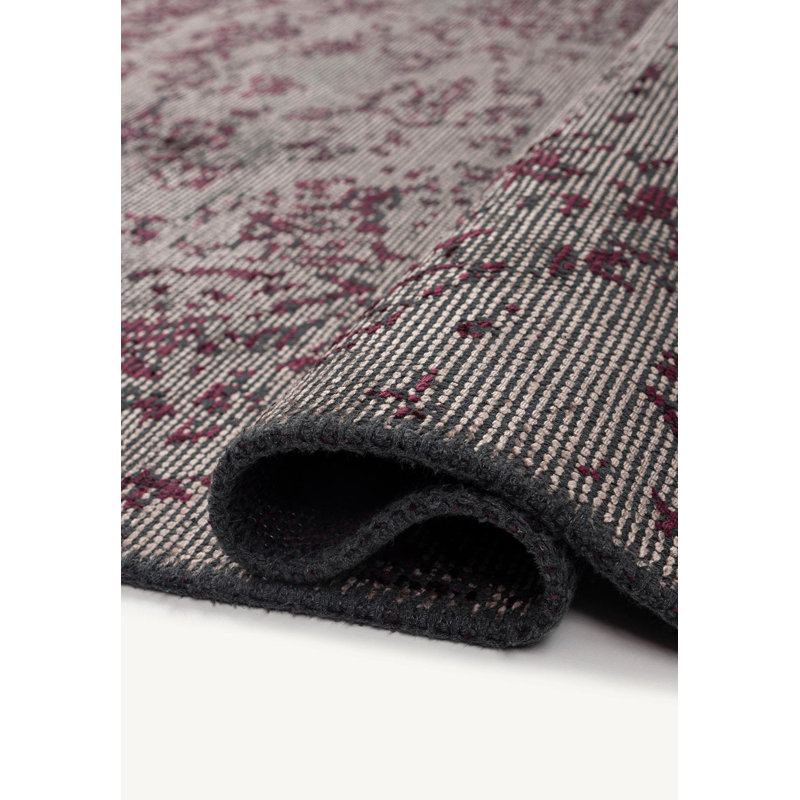 Akash Vintage Look Hand Loom Indoor / Outdoor Area Rug, Rectangle 7'10" x 9'10"