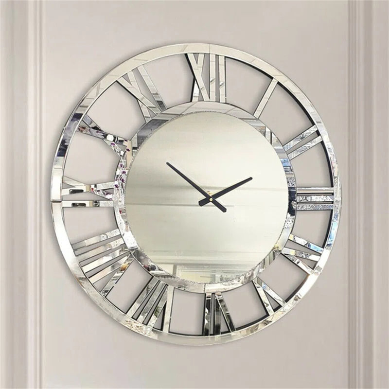 Mirrored Roman numerals decorative round wall clock