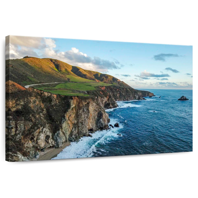 Gillard Cliff In Big Sur, H 26 po x l 39 po