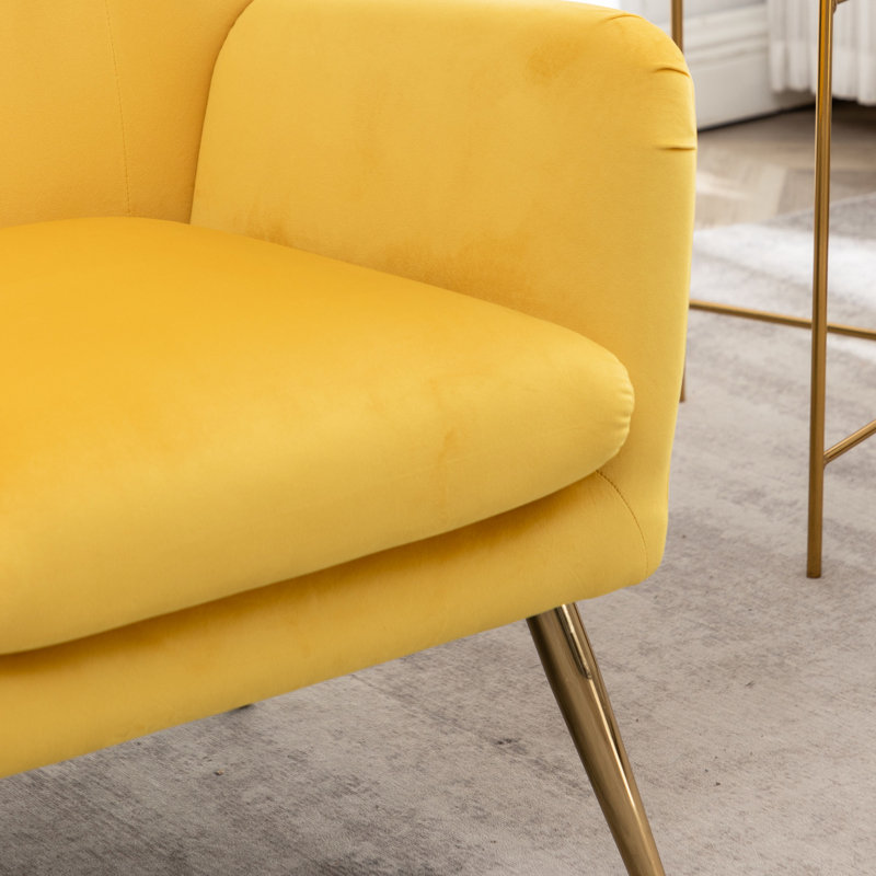 Fauteuil en velours jaune - dossier à oreilles, dossier décoratif, pieds, mesures de protection du sol mises en œuvre, Yellow