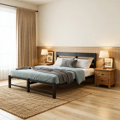 Structure de lit pleine grandeur en métal avec tête de lit en bois, lumières RVB, prises et chargeur, tablette de rangement, sans bruit, aucun sommier nécessaire