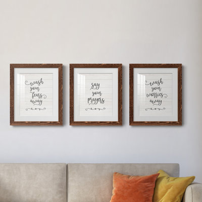 «Say Your Prayers», ensemble de 3 encadrements d'art textuel