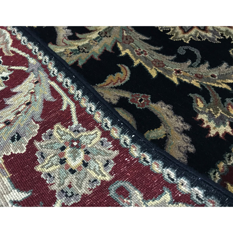 Tapis noir et rouge de haute qualité noué à la main Trinity