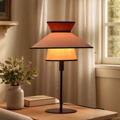 Lampe de table rétro en noyer de style Mid-Century français avec interrupteur à chaîne - Lampe de chevet ou de bureau rétro