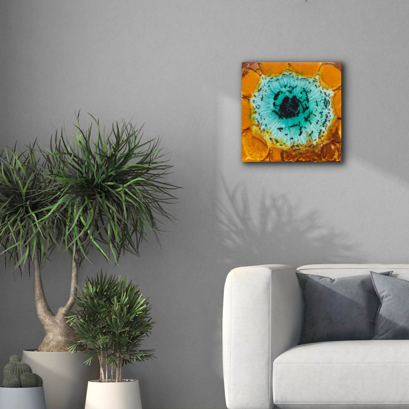 «Oculus 1» par Alicia Ludwig, art mural sur toile, H 18 po x l 18 po x P 0,75 po