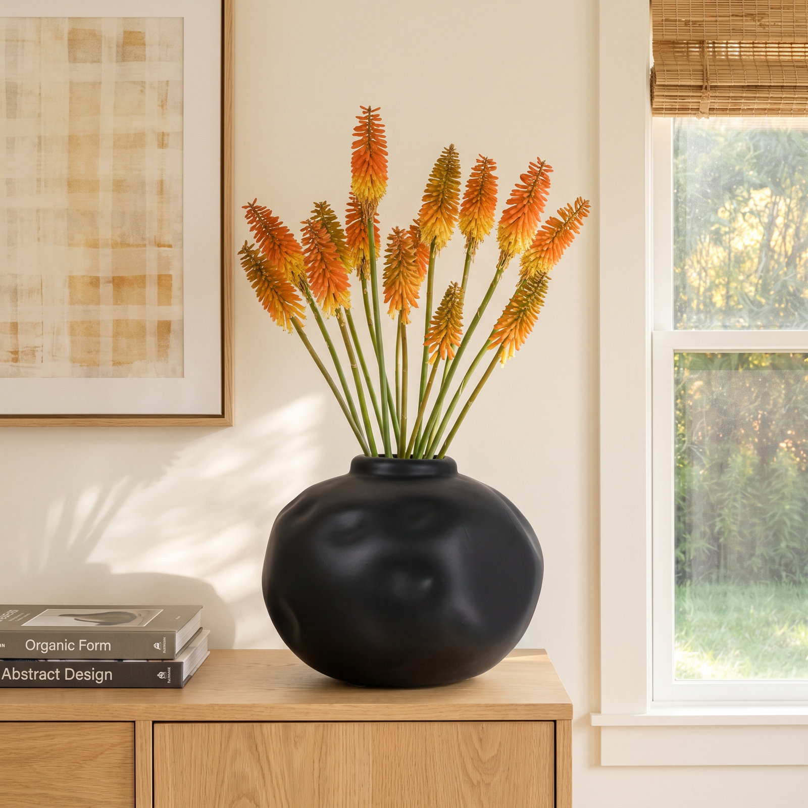 Idalou Terracotta Table Vase, Black