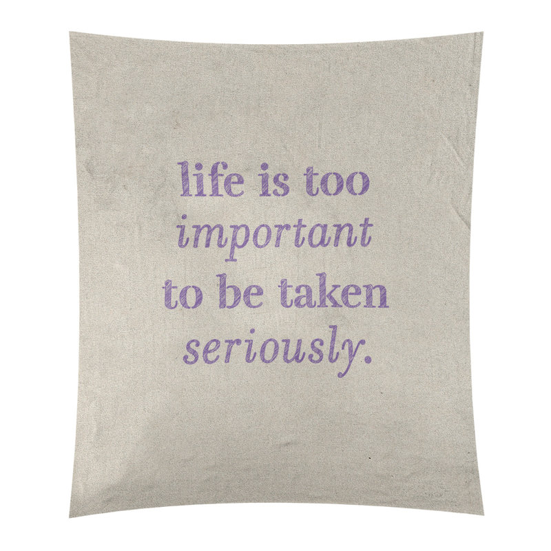 Tapisserie de levity et citation en polyester, H 27,5 po x l 37,5 po, Blanc / Mauve