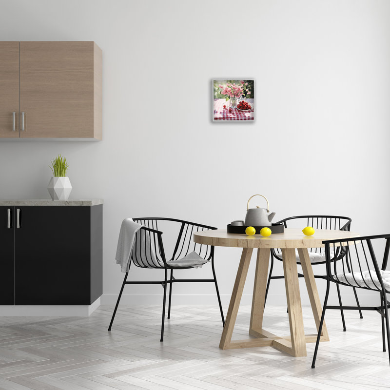 «Spring Snacks on Plaid», estampe numérique encadrée par RB, Giclée encadrée blanc bord de mer, H 12 po x l 12 po