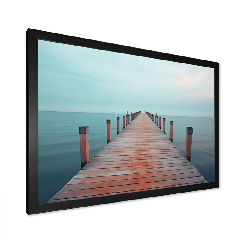 Tiphonnet Pier To Infinity II sur toile, Cadre simple noir, H 24 po x l 32 po x P 1 po