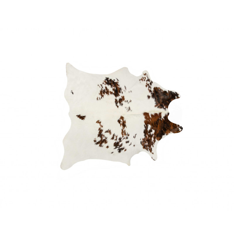 Charline Cowhide Animal Print Indoor Rug, Novelty 5' x 7'