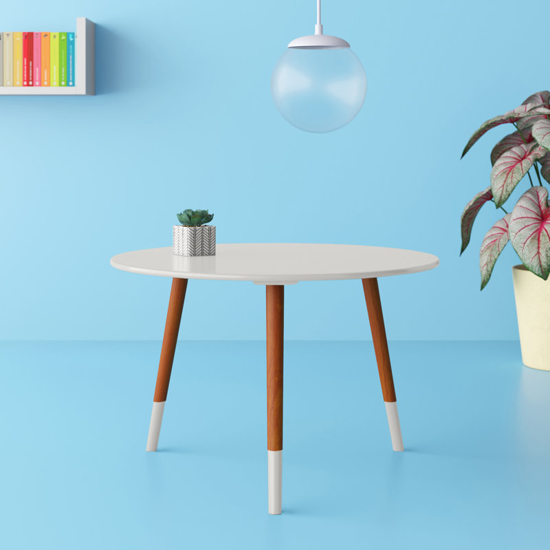 Table basse à 3 pieds Danka, Blanc / Noyer