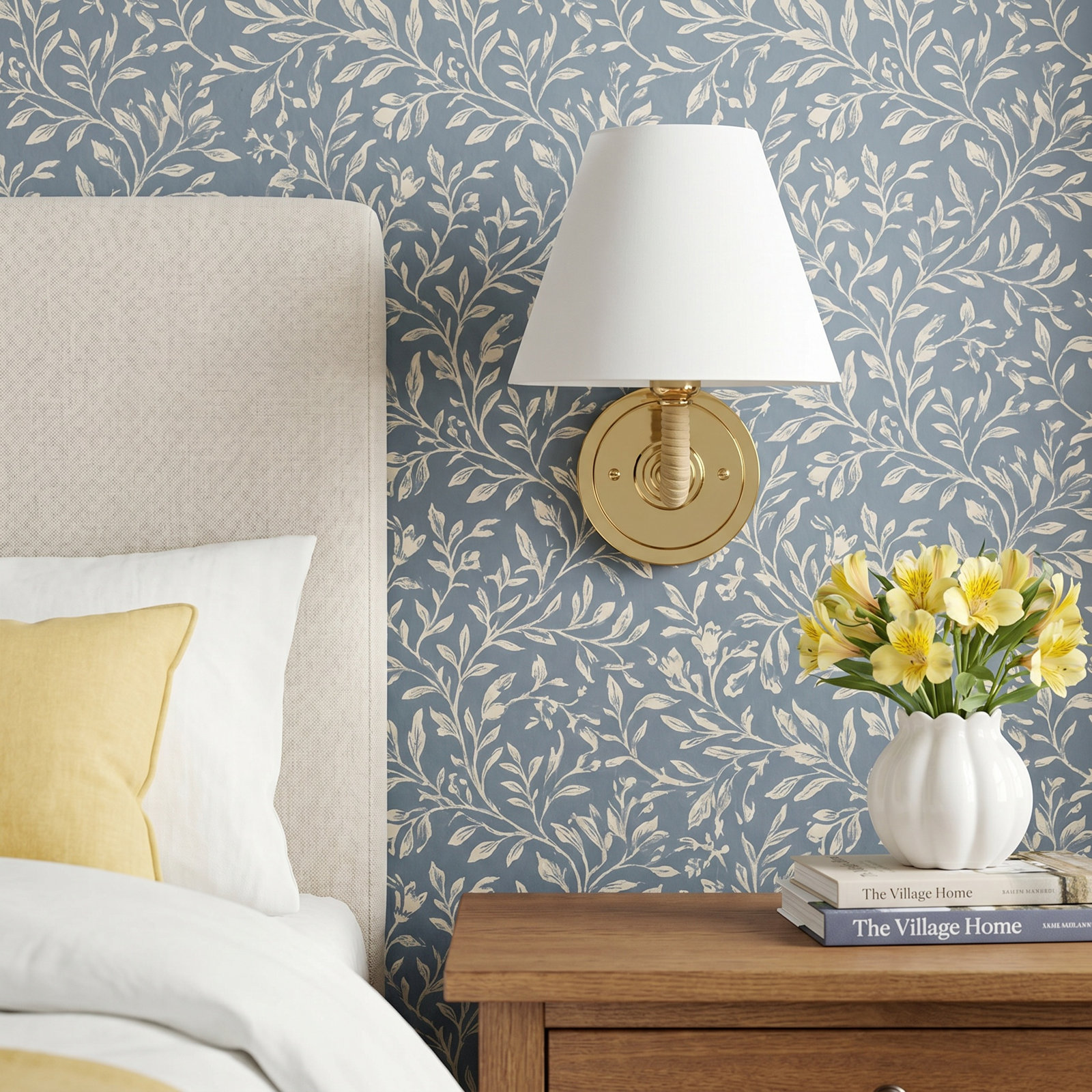 Arthuree Single Light Armed Sconce