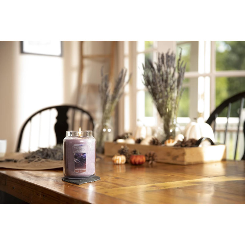 Bougie en pot parfumée lavande séchée et chêne
