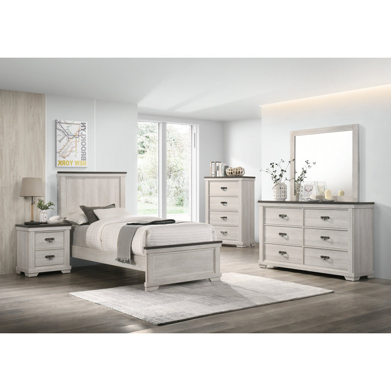 Amy-Anne 3 Piece Solid Wood Bedroom Set