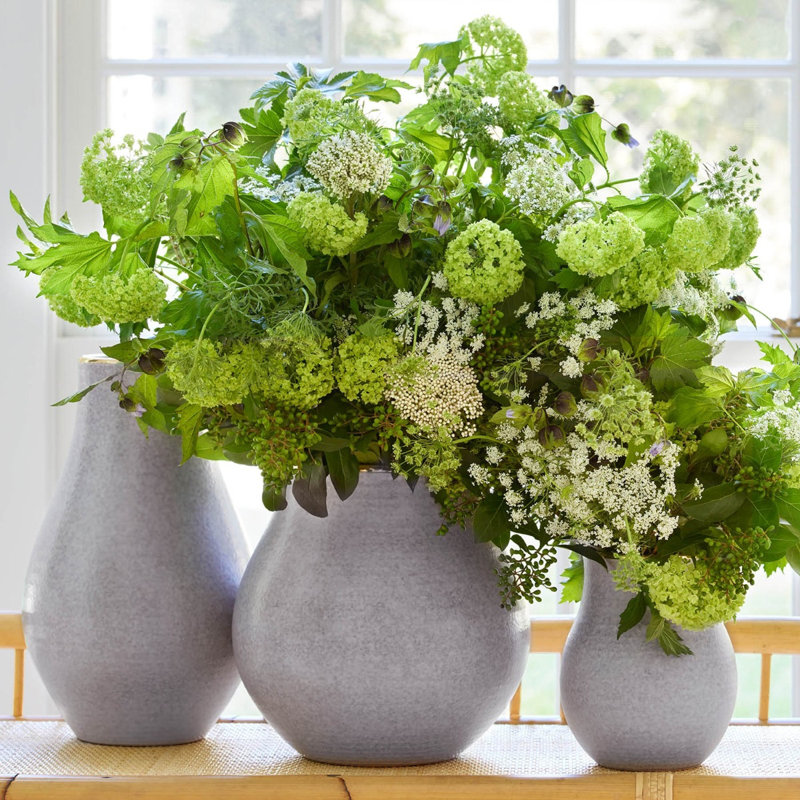 Romina Ceramic / Porcelain Table Vase