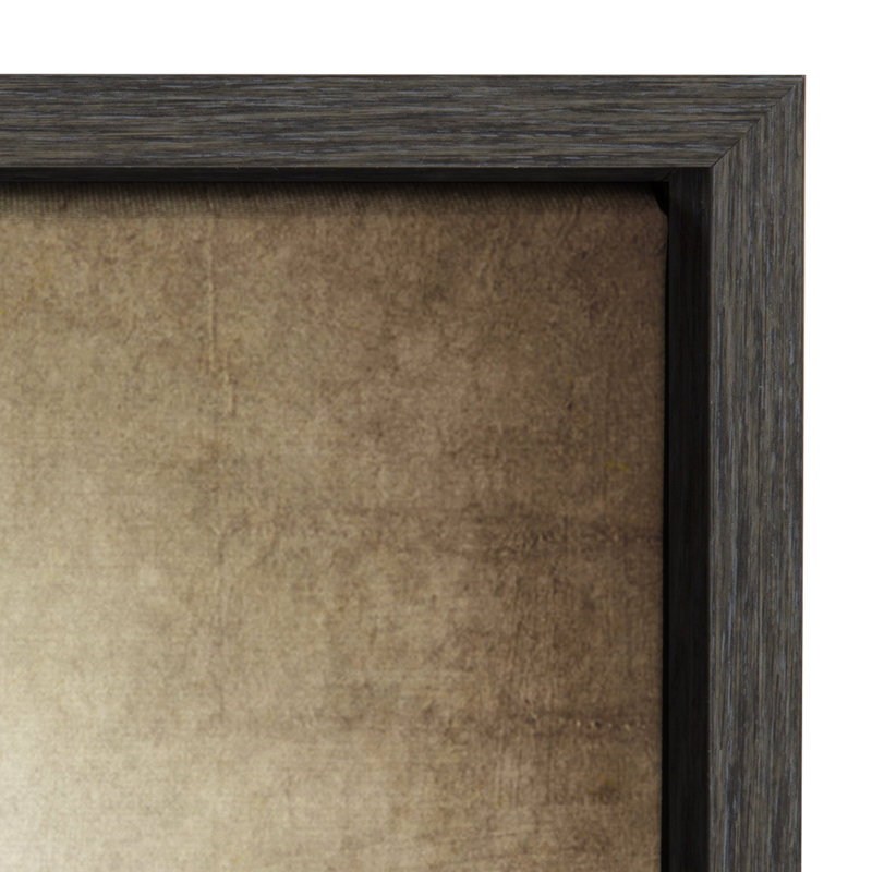 «Vintage Soccer on Wood» par Saint and Sailor Studios, reproduction d'art sur toile encadrée