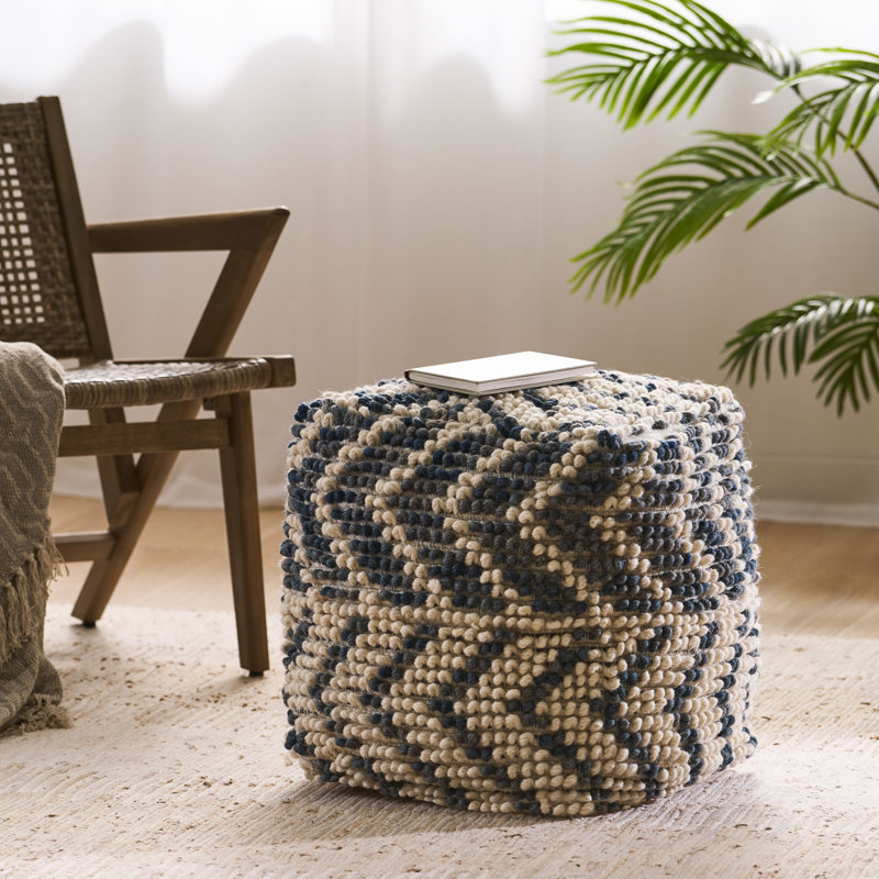 Pouf capitonné Leaman