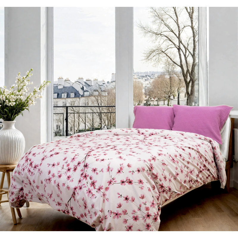 Etavonni Home Kai Hua, King Comforter + 2 King Shams