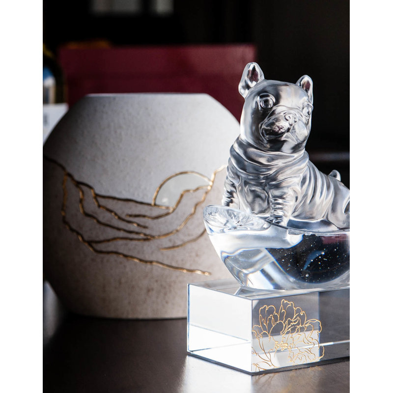 LIULI Crystal Animal, Year of the Dog | Heads Up! (Exclusive U.S. Edition with Gilded Peony Display Base)